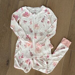 Angel Dear Pink and White Musical Ballet Pajama Set